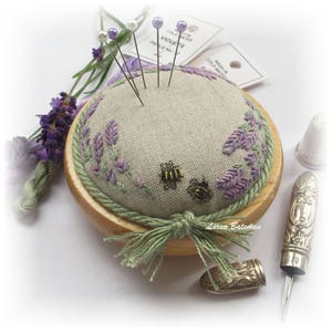 PDF - PP04 Lavender & Bees Embroidery Pattern [Digital Download]
