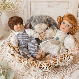 Fritz's Basket Babies 2000 Lindsey & Donny Porcelain 8” Doll Gustave Wolff Lot | Bunny, Basket and Doily Included