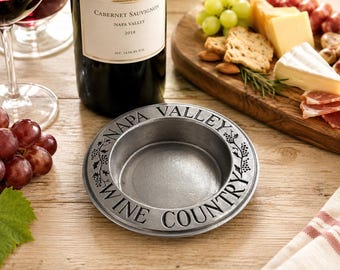 Vintage Wilton Armetale Napa Valley Wine Country Wine Bottle Coaster | Grapevine Pewter Alloy Bar Decor | Vineyard Gift