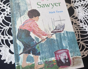 Vintage Tom Sawyer Book 1965 Golden Press Illustrated Classic Hardcover | Mark Twain Americana Decor | Retro Children’s Book Gift