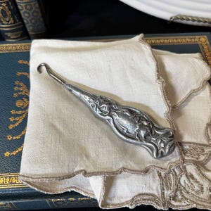 Antique Victorian Button Hook - Ornate Floral Handle - Art Nouveau Vanity Tool - Edwardian Boot Fastener - Cottagecore Sewing Accessory