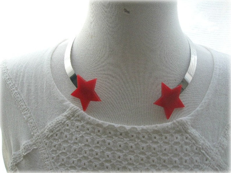 Silver Backwards Collar with Red Stars image 1