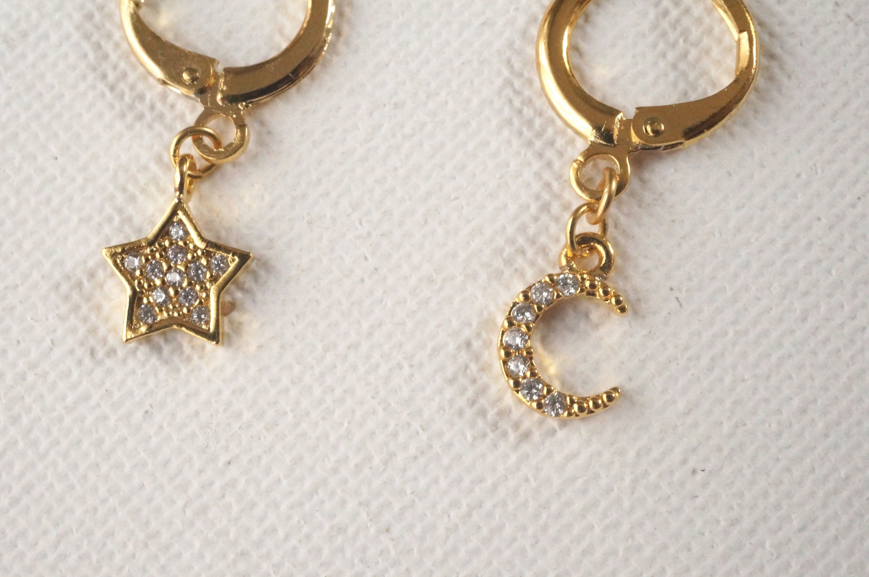 アクセサリー MAYU star pierce (cubic star / gold) star pierce (cubic star / gold) – MAYU online store