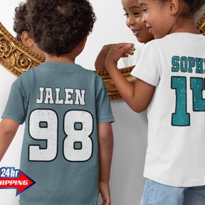 Onesies de football de Philadelphie personnalisés, t-shirt pour bébé personnalisé pour le jour du match, style rétro des années 80 Champion de Philadelphie, cadeaux de baby shower de football mignons image 6