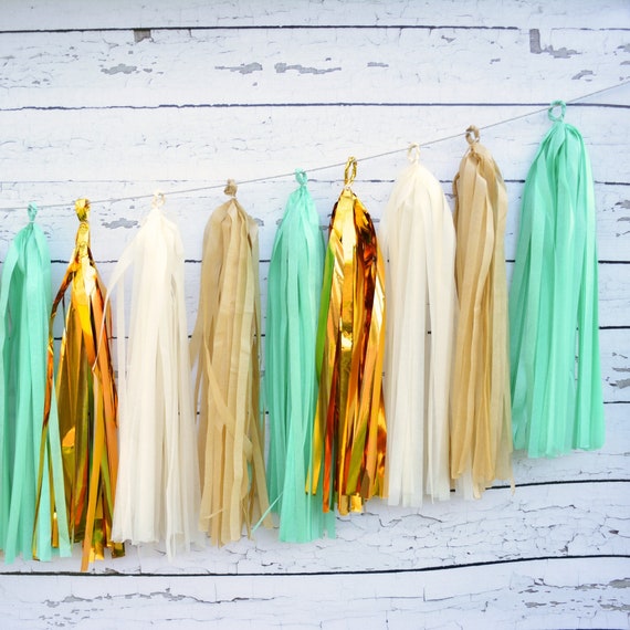 Burlap best sale tassel garland