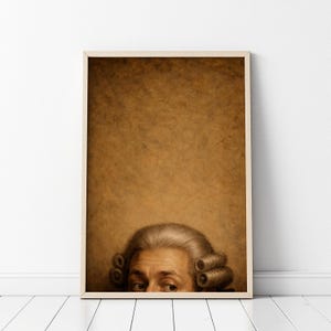 Pu&ograve; includere: Stampa incorniciata con un ritratto di un uomo con una parrucca impolverata, che ricorda figure storiche. L'opera d'arte ha uno sfondo color seppia e una cornice in legno chiaro. Sono visibili solo gli occhi dell'uomo, aggiungendo un tocco di intrigo.