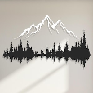 Alberi e montagne personalizzati Arte murale in metallo • Cartello in acciaio extra large personalizzato con foresta • Decorazione murale della natura • Decorazione d'interni per la casa moderna