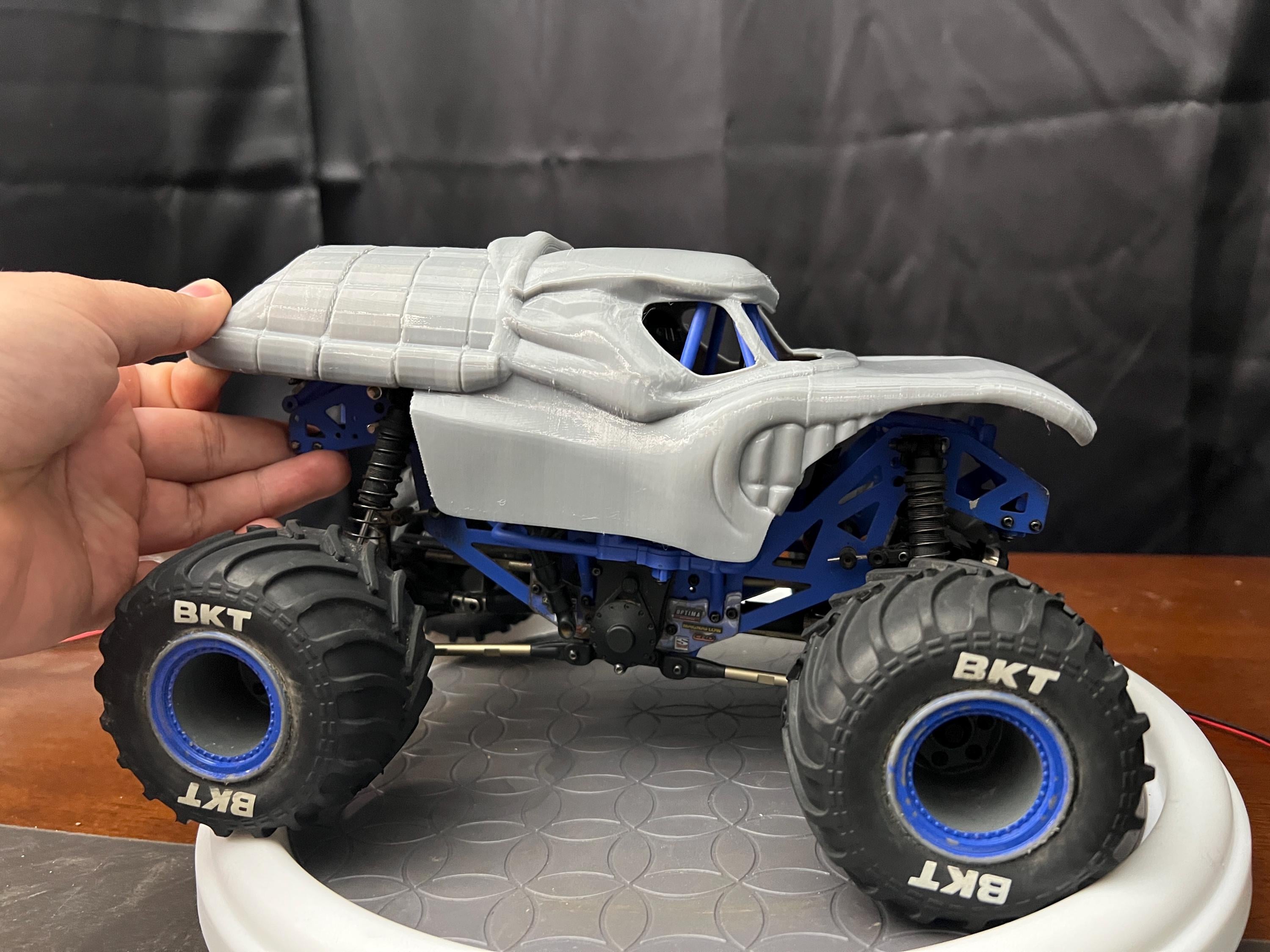Losi Mini LMT and LMT Fighting Turtle Body!! 1/10 or 1/18