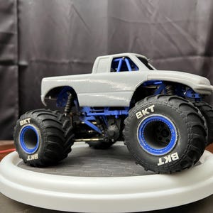 Losi Mini LMT and LMT 2000’s s10 Style Body 1/18 or 1/10