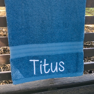 Personalized bath towel, embroidered towel, monogrammed bath towel, bathroom decor, towel with name