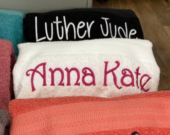 Personalized bath towel set, embroidered towel, monogrammed hand towel, monogrammed bath towel, bathroom decor, towel with name, wash cloth