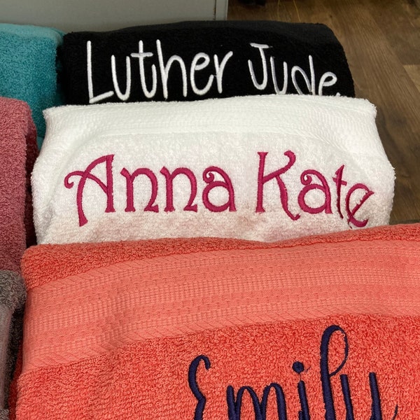 Personalized bath towel set, embroidered towel, monogrammed hand towel, monogrammed bath towel, bathroom decor, towel with name, wash cloth