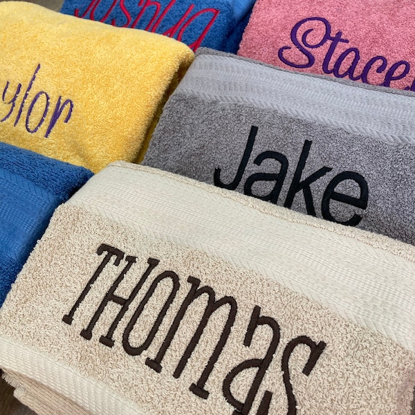 Personlig broderad bomullsbadhandduk, monogramerad badrumsdekoration