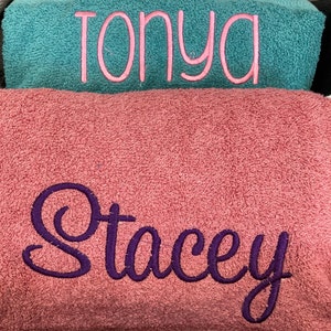 Embroidered Bath Towel: Personalized Monogrammed Cotton Towel