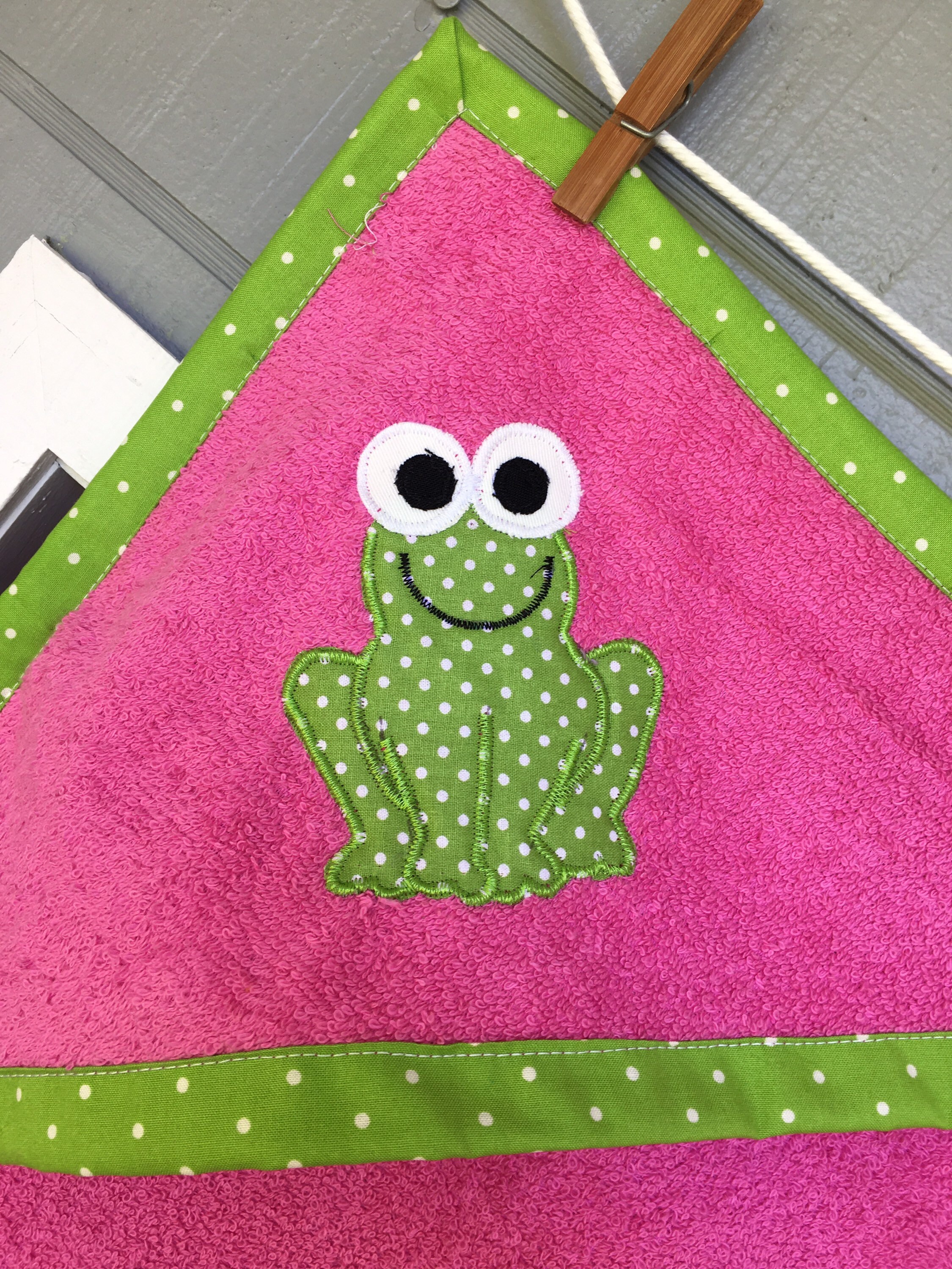 Frog baby hooded towel frog baby towel frog bath towel Etsy