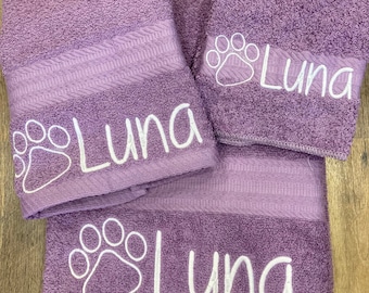 Embroidered Dog Bath Towel: Personalized Paw Print Pet Towel