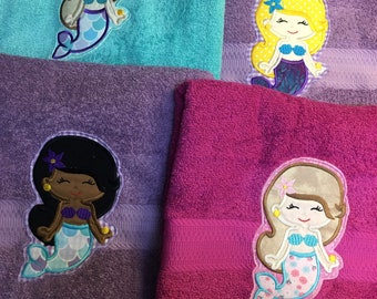 Mermaid Bath Towel, mermaid bathroom décor, girl's mermaid towel, towel for her, personalized  bath towel, nap towel