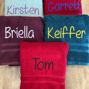 Personalized bath towel, embroidered towel, monogrammed bath towel, bathroom decor, towel with name