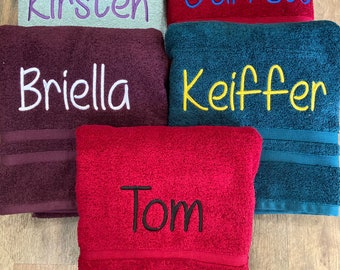 Personalized bath towel, embroidered towel, monogrammed bath towel, bathroom decor, towel with name