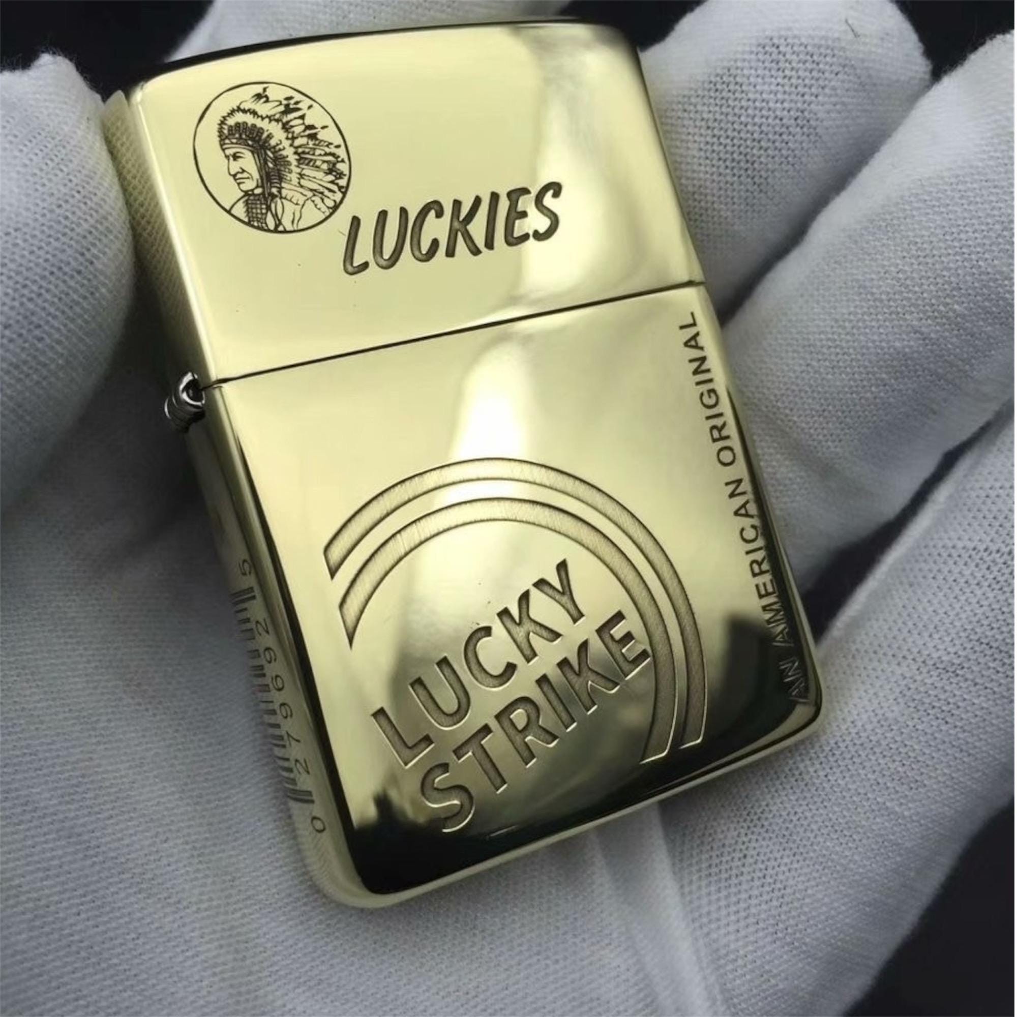 Classic Lucky Strike Zippo Lighter – Iconic American