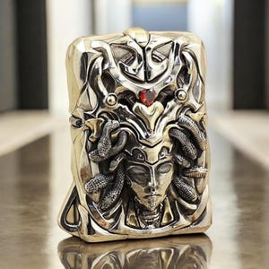 Limited Edition Queen Medusa Zippo Lighter – Glow-in-the-Dark Eyes, Mythical Design, Premium Collectible & Gift