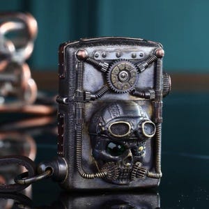 Zippo Steampunk Skull – Rare Mechanical Skull Lighter with Industrial Design!