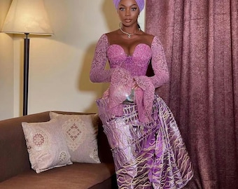 Aso Ebi-jurk met Afrikaanse kant: Nigeriaanse jurk bruiloftsgast