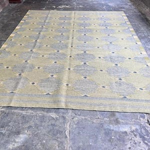 Handmade Swedish Kilim Rug: Custom Scandinavian Wool Rug image 2