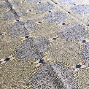 Handmade Swedish Kilim Rug: Custom Scandinavian Wool Rug image 8
