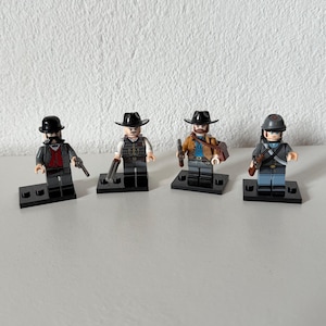 RDR Inspired Mini Figures Set ( 8pcs ) | Western Outlaw Characters | Collectible Figures | Gamer Shelf Decor Gift