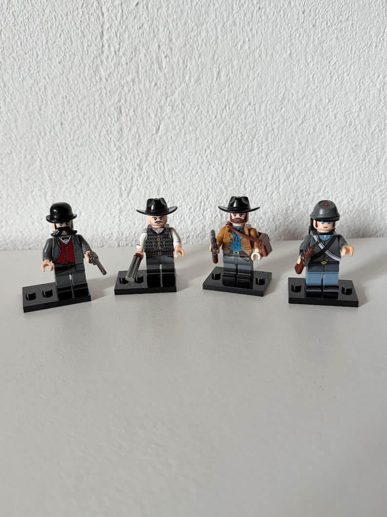 RDR Inspired Mini Figures Set ( 8pcs ) | Western Outlaw Characters | Collectible Figures | Gamer Shelf Decor Gift