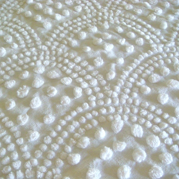RESERVED FOR T ~ Rare White Art Deco Candlewick Pops Vintage Cotton Chenille Bedspread Fabric 12 x 18 inches