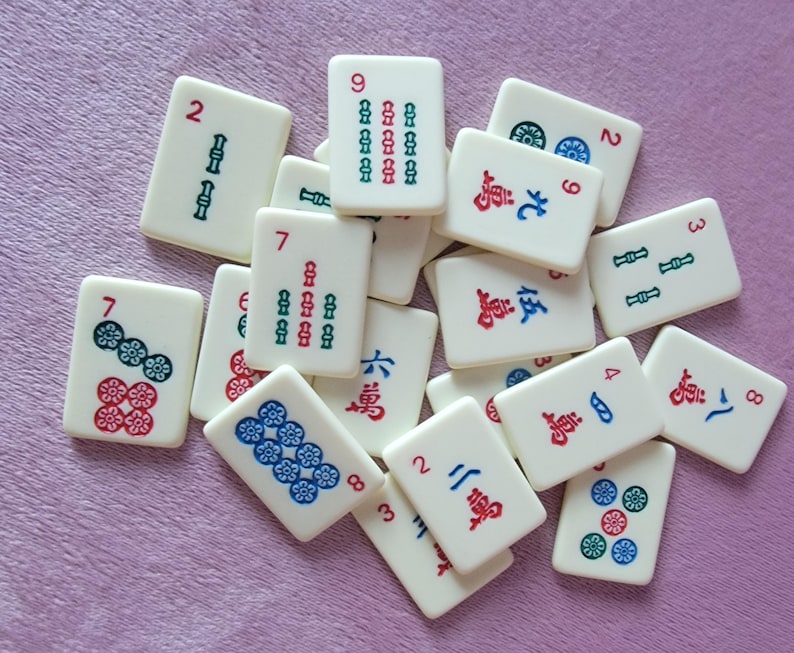 20 Thin Mahjong Tiles for Crafting image 2