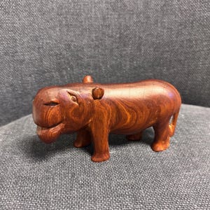 Wooden Hippopotamus Figurine, Beautiful Coloring, Hippo In Pristine Vintage Condition