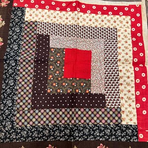 Vintage Quilt Block - Log Cabin