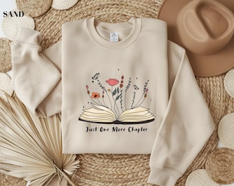 Retro Book Lover Gift, Reading Sweatshirt, Just One More Chapter Sweater, Books Club Matching Pullover, Gift For Librarian, Aesthetic Hoodie