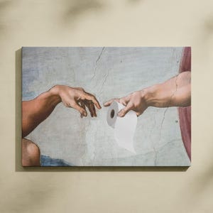Arte della mano di Dio che tiene la carta igienica, poster divertente per il water, decorazione da parete per il water, poster divertente per la carta igienica, parodia della mano di Dio su tela