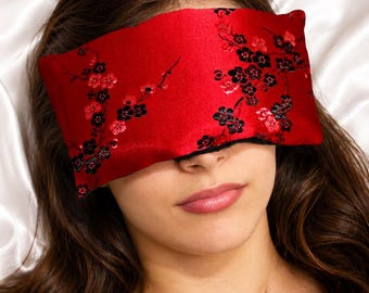 Almofada para os olhos Luxe Serenity - Seda e veludo - Feita à mão nos EUA - Relaxamento, ioga, meditação, aromaterapia - Lavanda opcional - Red Moon Bloom