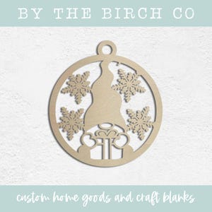 Gnome Christmas Bauble Ornament Craft Blank, Laser Cut Unfinished Wood or MDF Cutout, Crafting Project DIY Shape Supplies Do It Snowflake