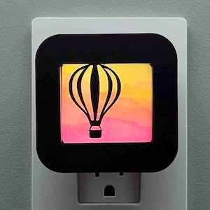 Hot Air Balloon Night Light, Unique Colorful Whimsical Lighting, Adventure Decor Lamp, Hot Air Balloon Nursery Decoration, Baby Shower Gift