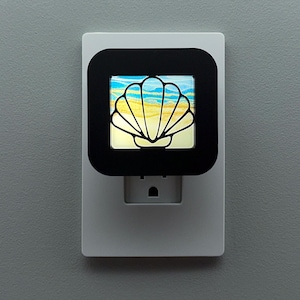 Scallop Shell Night Light, Coastal Wall Lamp, Ocean Beach House Decor, Swaplights Night Light Cover, Shell Collector Stocking Stuffer Gift