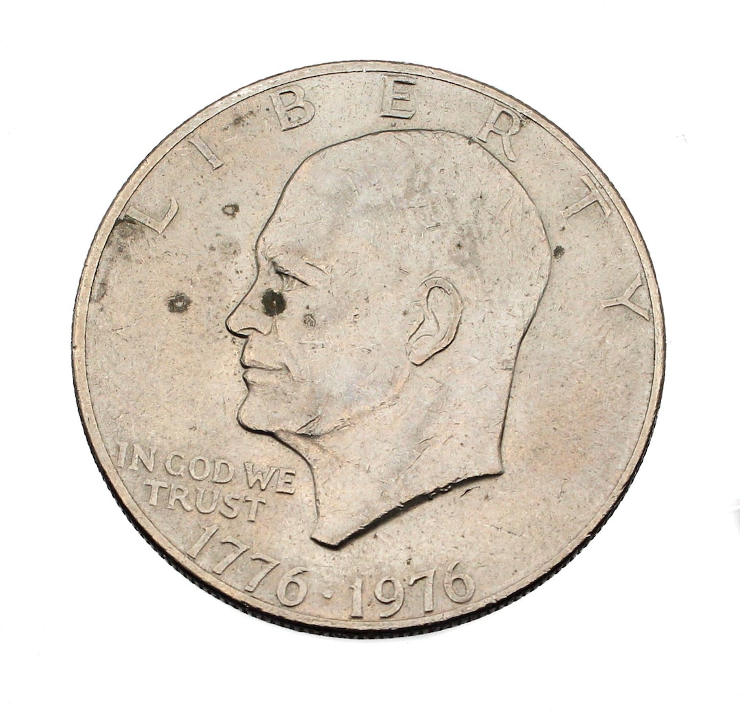 1776年～1976年 アメリカ アイゼンハワー 銀貨 楽天市場】アメリカ硬貨 1ダラー 200周年記念貨幣 【1776～1976年】 白銅貨 美品  外国 硬貨 コイン アンティークコイン コンチョ アクセサリー素材 : アインス コインズ