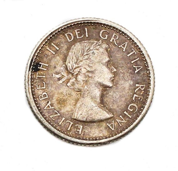 1963 Queen Elizabeth II Canada Bluenose Ship 10 Cent Silver