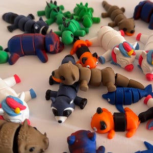 Minijuego de animales flexibles | Figuras móviles de caja misteriosa de juguetes antiestrés | Regalos para cumpleaños infantiles y conos escolares | Animales articulados impresos en 3D