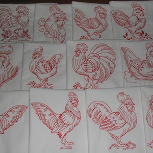 Maschinenstickte Rote Arbeits Hahnen Quilt Blöcke