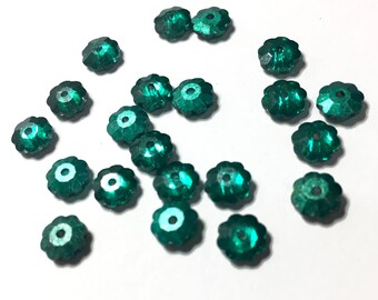 Green Glass Flower Beads, Shiny/Matte Reversible, 5mm, Pack of 25