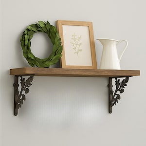 Solid Oak Wood Shelf on Cast Iron Brackets – Acorn Victorian Shelves – Rustic Wall mounted Storage – Vintage Shelving – Farmhouse Decor