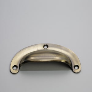 Cabinet Drawer Cup Pull Handles – Victorian Heritage Brass Antique Decorative – Vintage Rustic Kitchen Cupboard Door Furniture Hardware