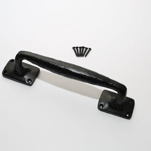 Offset Door Handles – Traditional Cast Iron Pulls – Vintage Tudor Gates, Cottages & Barn Door Hardware – Rustic Black Antique – Industrial