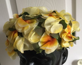 60s Vintage Yellow Flowers Pillbox Hat 50's Créations Pierrette Made in Canada